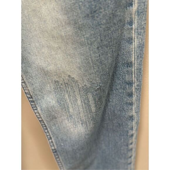 London fog 12 light wash distressed straight cut baggy Mom jeans no stretch ￼ - Picture 4 of 8